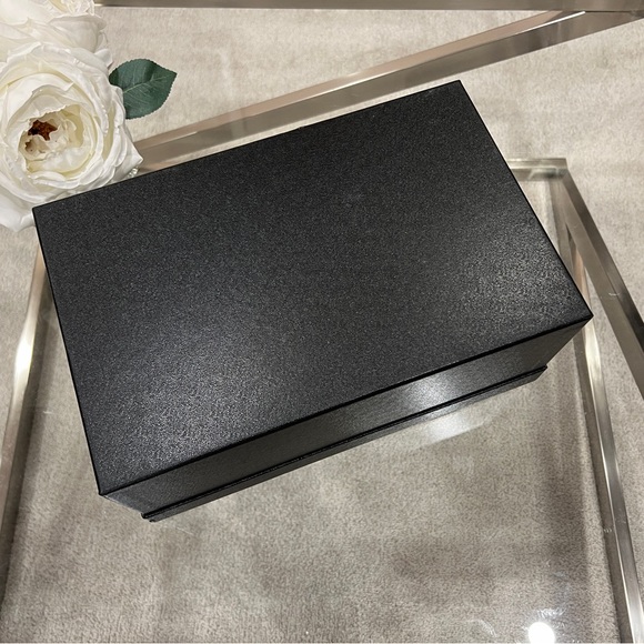 Chanel Shoe Box and Shoelaces - Picture 8 of 12